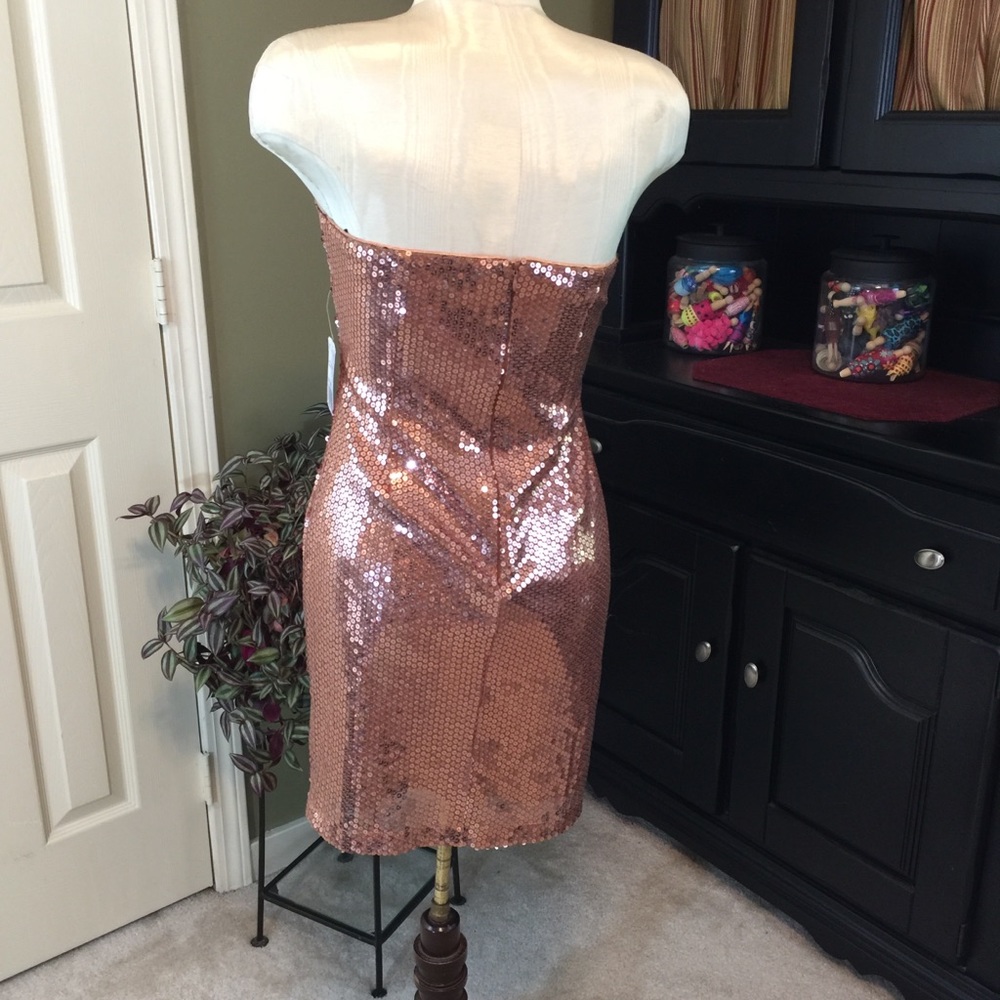 NWT XXI Rose Gold Sequin Strapless Dress L - Picture 4 of 5
